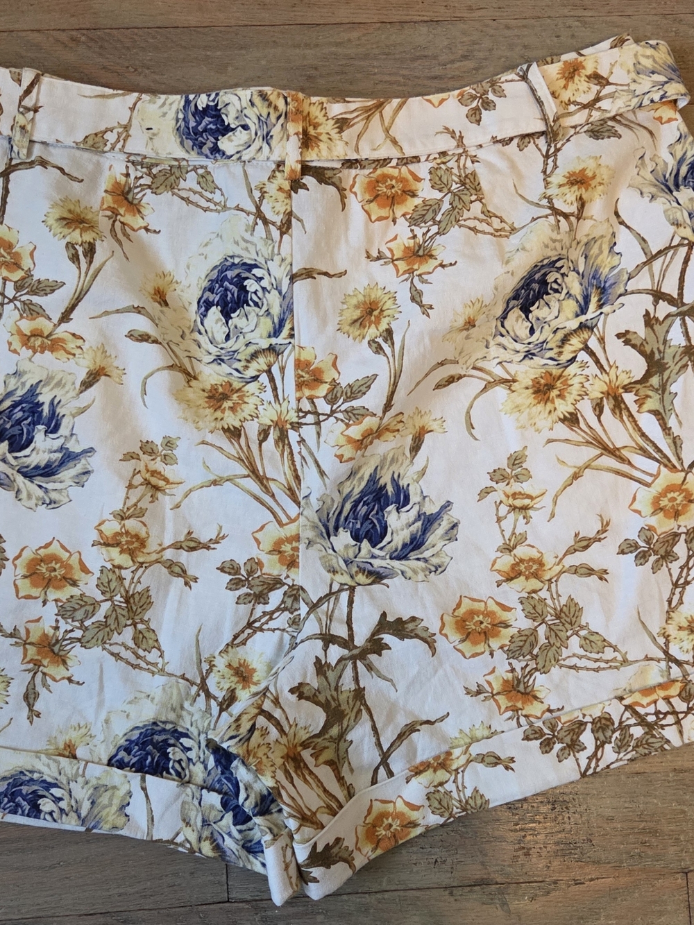 INC International Concepts White Floral Print Shorts with Blue & Yellow Flowers